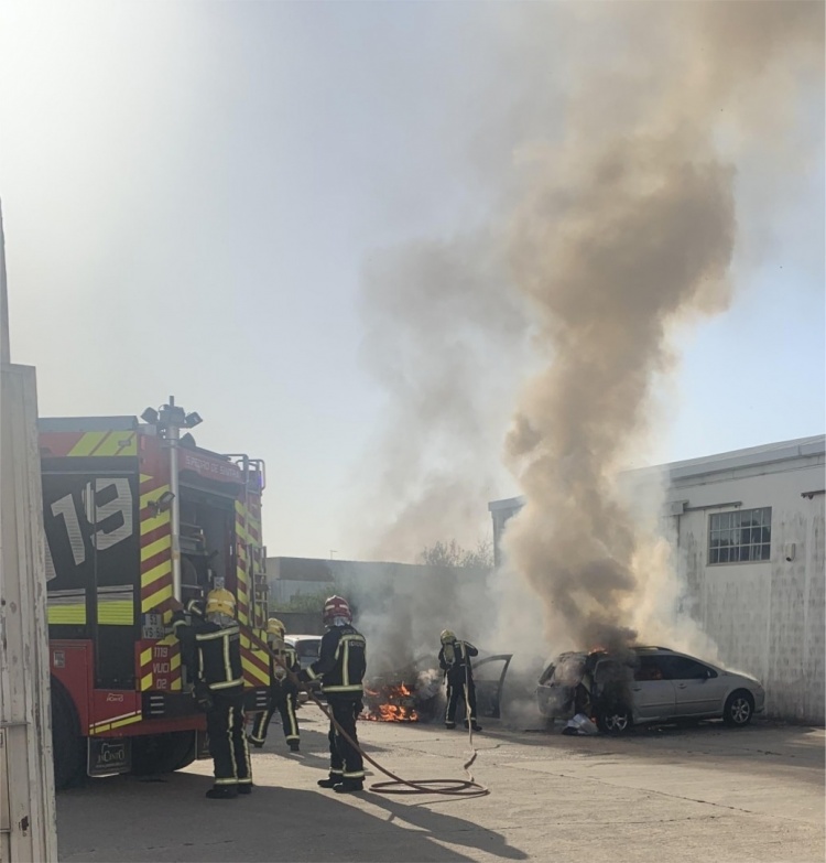 O carro ardeu, mas a nossa missão continua!
